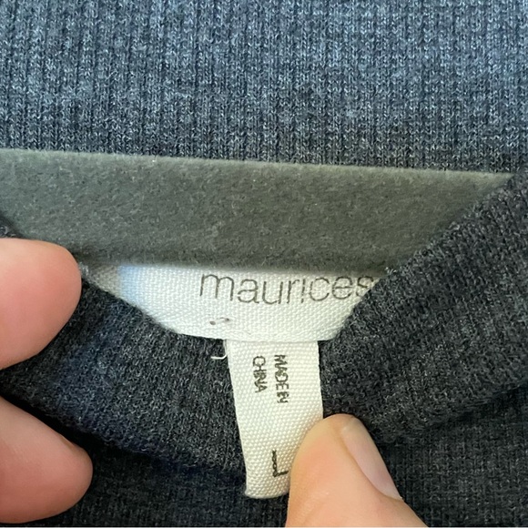 Maurice's Oh Deer Long Gray Sweatshirt Size Large - Picture 4 of 8